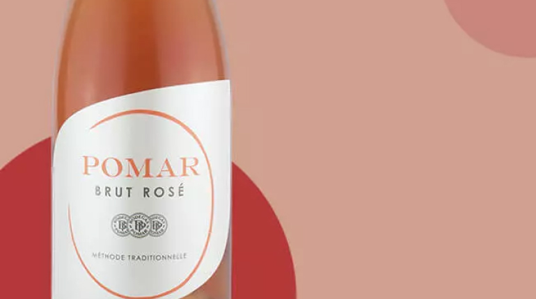 Botella de vino espumoso Pomar.